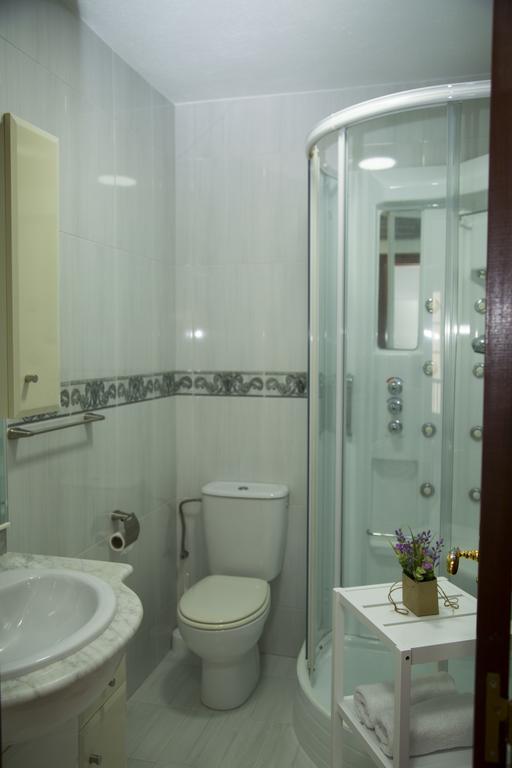Xavestre Rooms Santiago سانتياغو دي كومبوستيلا المظهر الخارجي الصورة